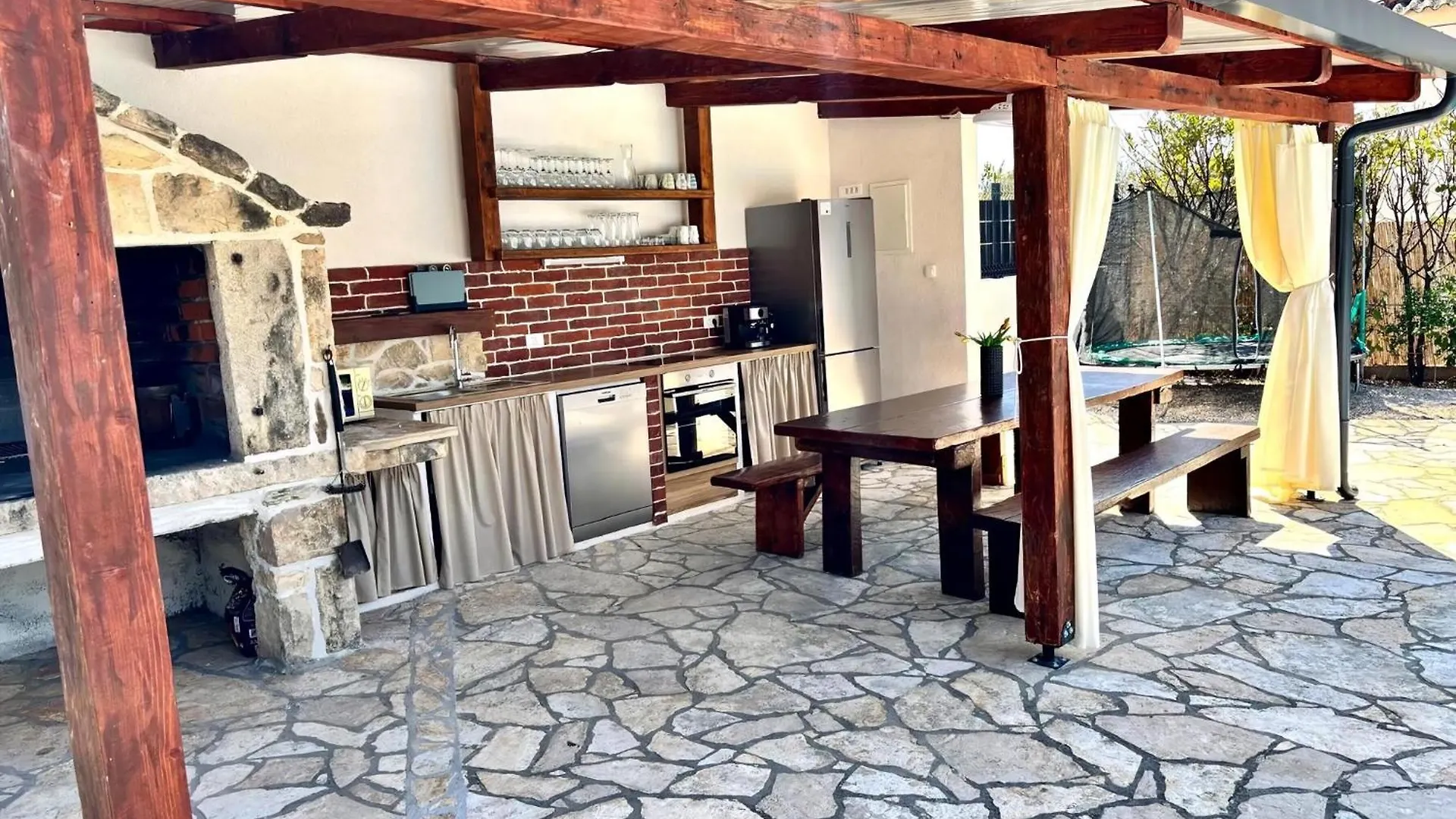 Ferienhaus In Posedarje Mit Grossem Garten 克罗地亚